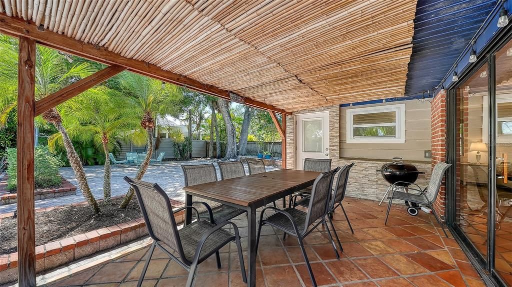 For Rent: $6,900 (4 beds, 4 baths, 2200 Square Feet)