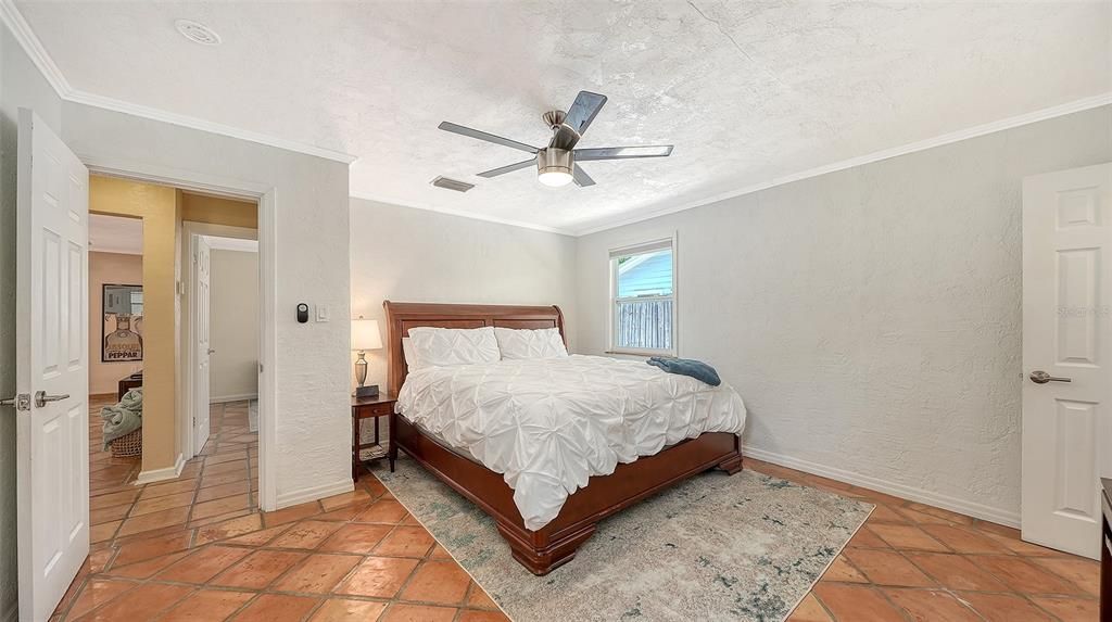 For Rent: $6,900 (4 beds, 4 baths, 2200 Square Feet)