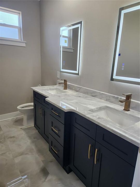 Active With Contract: $415,500 (3 beds, 2 baths, 1497 Square Feet)