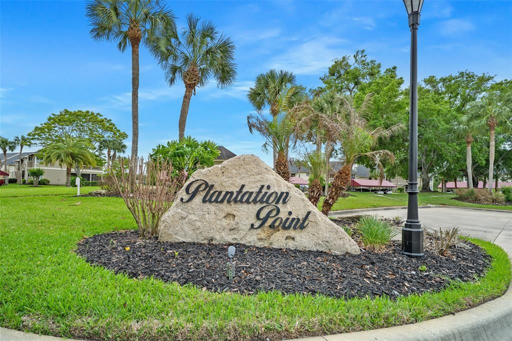 Active With Contract: $274,000 (2 beds, 2 baths, 1300 Square Feet)