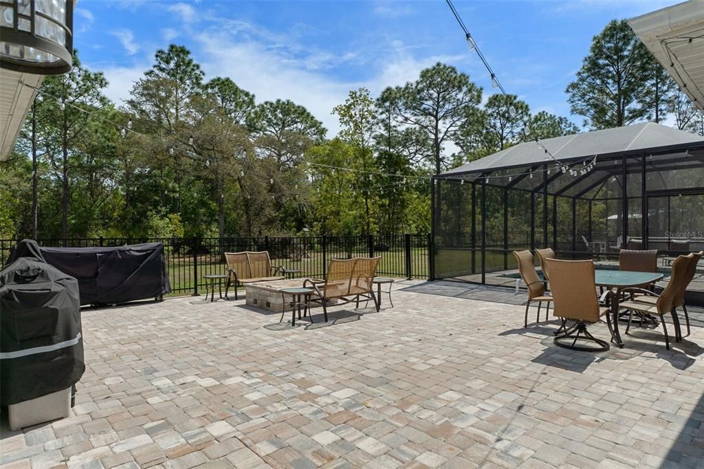 Active With Contract: $675,000 (4 beds, 3 baths, 2266 Square Feet)