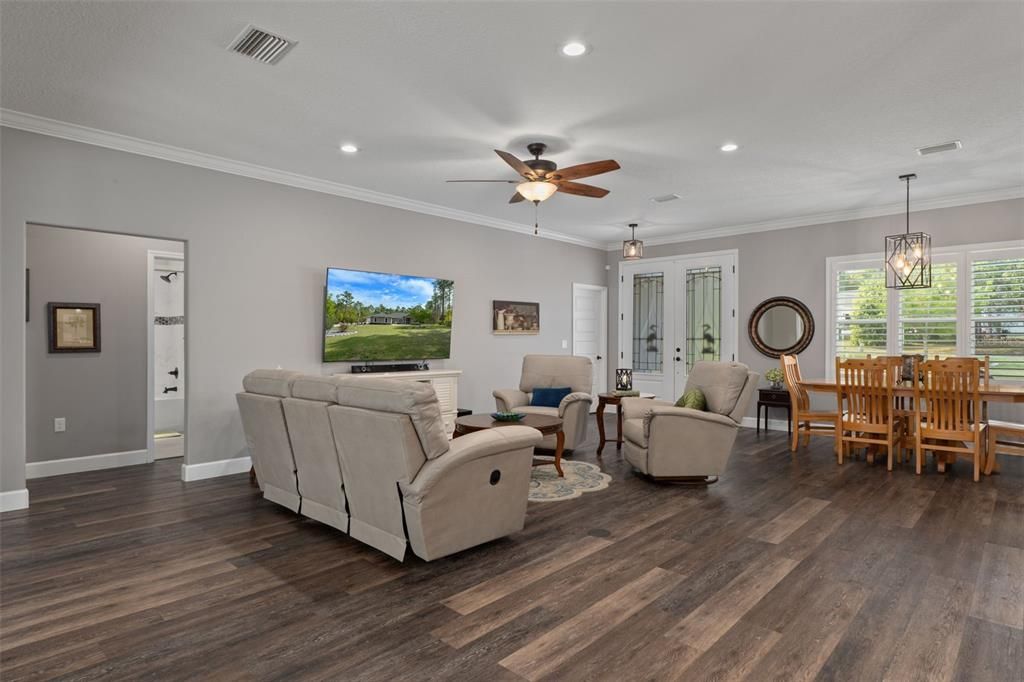 Active With Contract: $675,000 (4 beds, 3 baths, 2266 Square Feet)