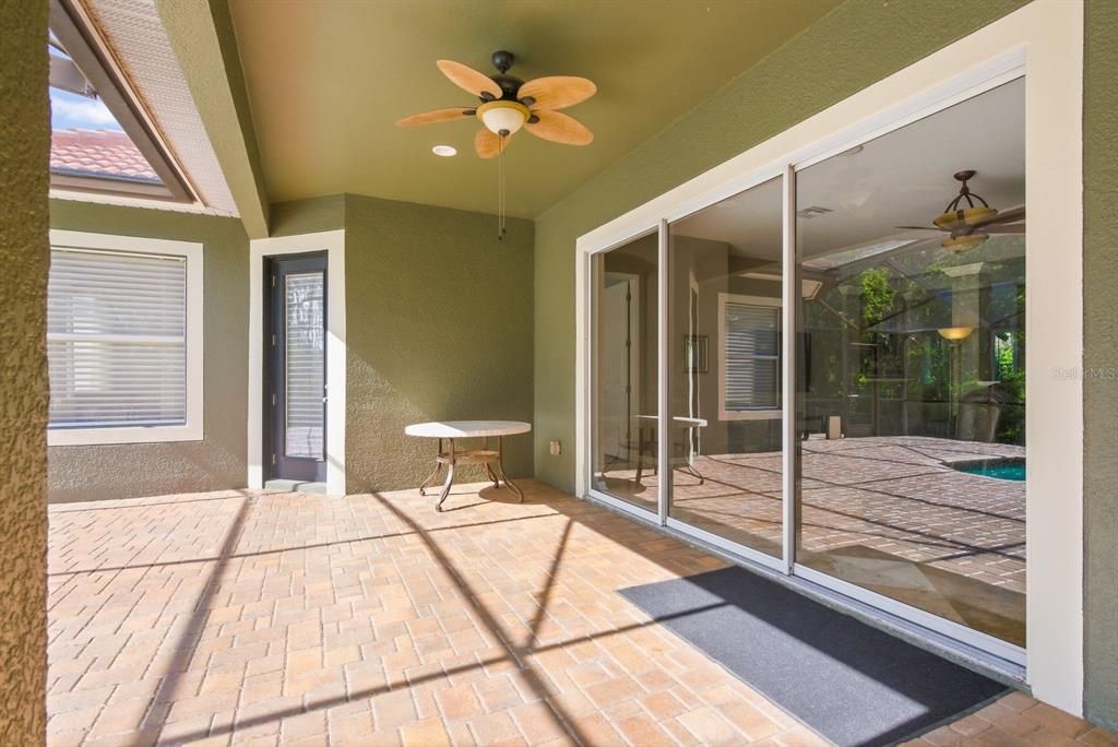En Venta: $800,000 (5 camas, 3 baños, 3992 Pies cuadrados)
