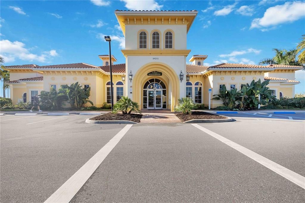 En Venta: $1,200,000 (4 camas, 4 baños, 3863 Pies cuadrados)