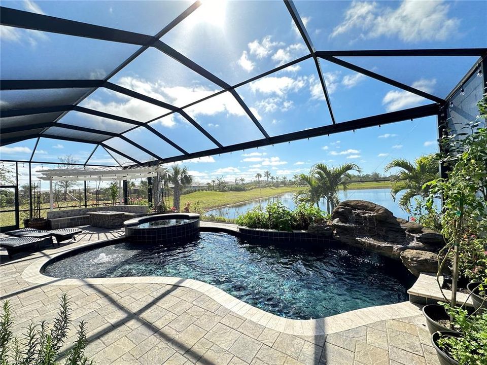 En Venta: $1,200,000 (4 camas, 4 baños, 3863 Pies cuadrados)