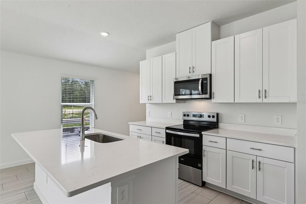Active With Contract: $308,990 (4 beds, 2 baths, 1607 Square Feet)