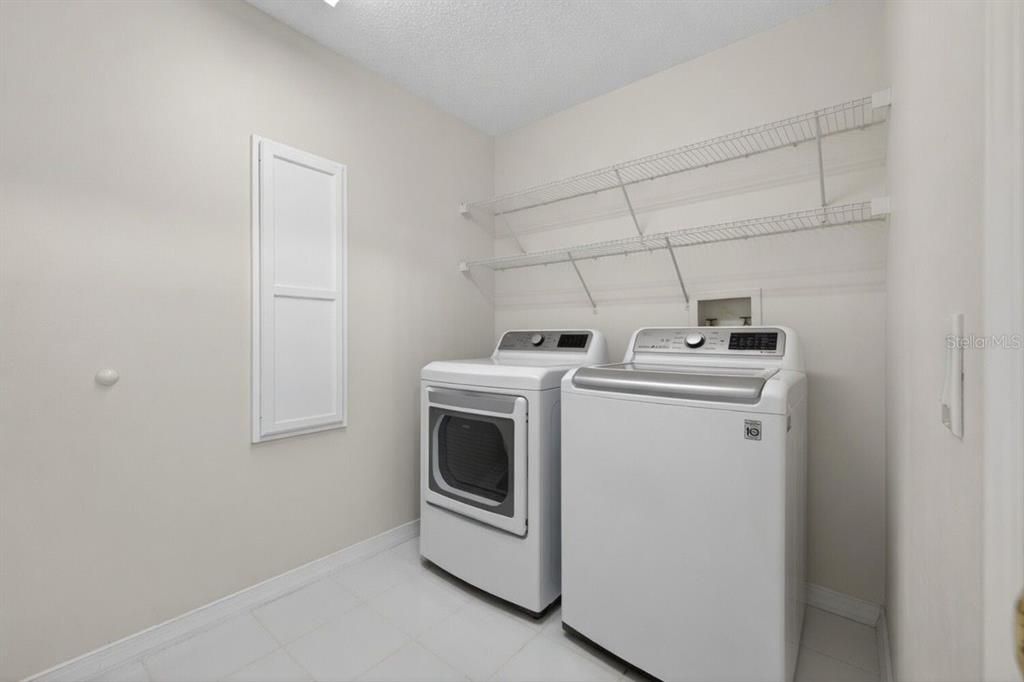 Activo con contrato: $440,000 (3 camas, 2 baños, 1546 Pies cuadrados)