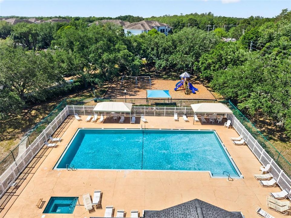 Activo con contrato: $440,000 (3 camas, 2 baños, 1546 Pies cuadrados)