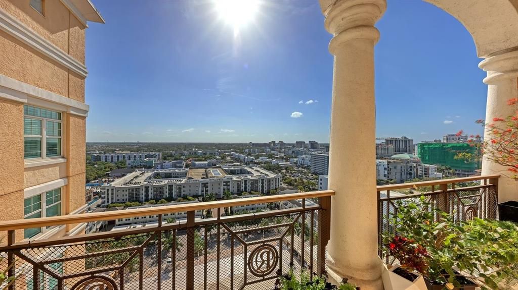 На продажу: $699,000 (1 спален, 1 ванн, 1025 Квадратных фут)