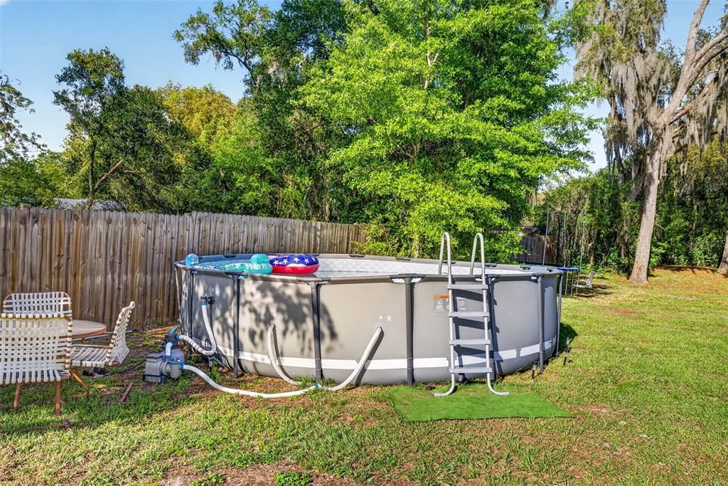 For Sale: $274,900 (2 beds, 2 baths, 1490 Square Feet)