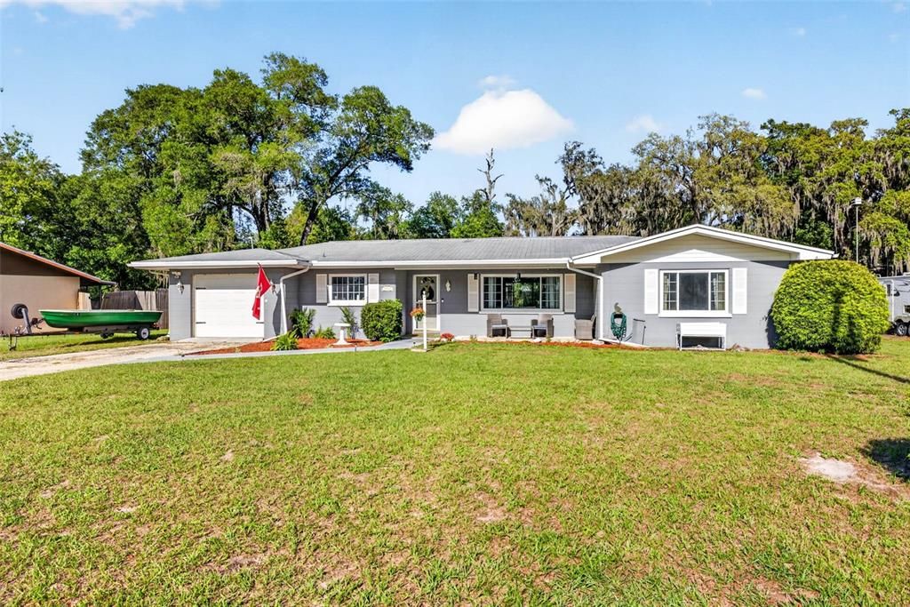 For Sale: $274,900 (2 beds, 2 baths, 1490 Square Feet)