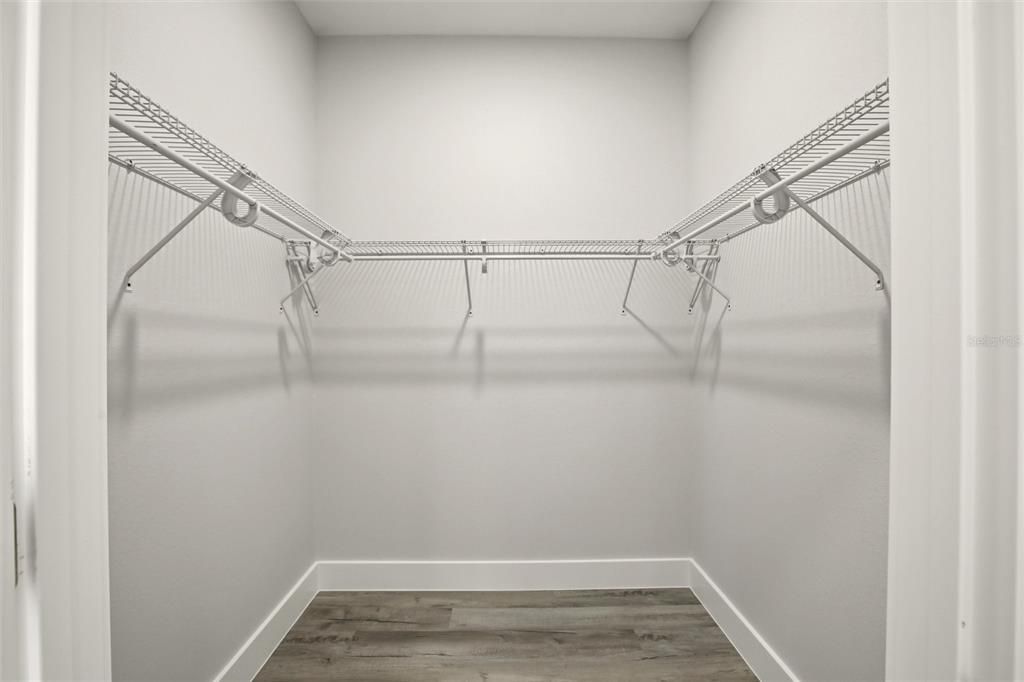 For Sale: $329,900 (3 beds, 2 baths, 1488 Square Feet)