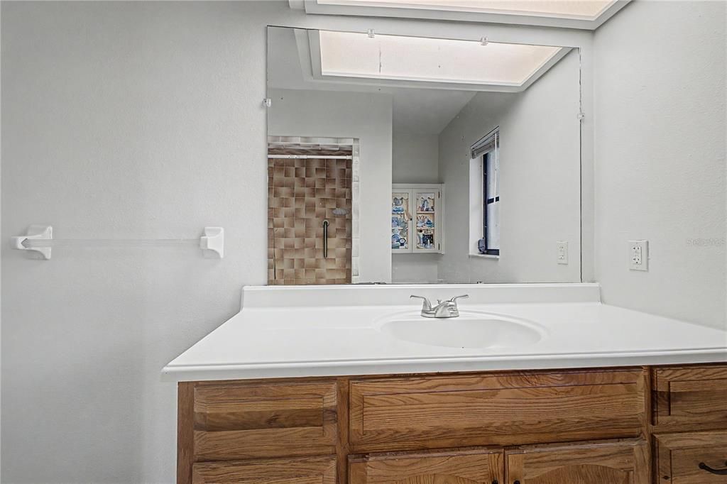 En Venta: $315,000 (3 camas, 2 baños, 1299 Pies cuadrados)