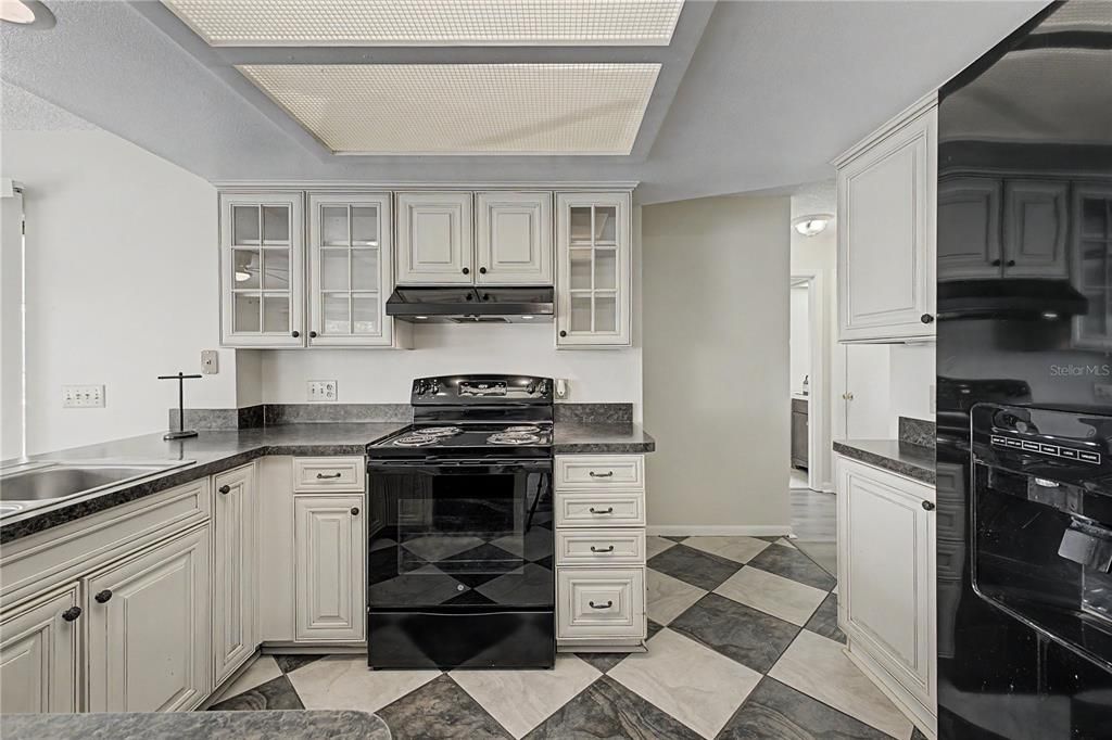 En Venta: $315,000 (3 camas, 2 baños, 1299 Pies cuadrados)