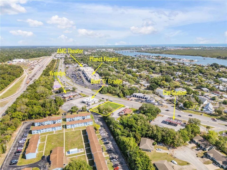 For Sale: $299,999 (0.32 acres)