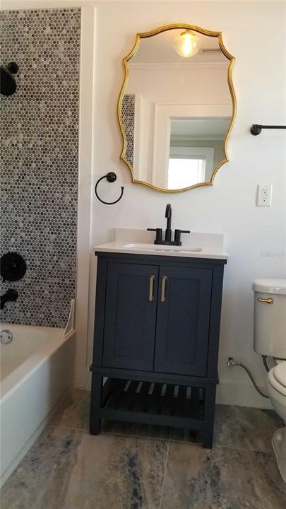 Recently Rented: $1,300 (1 beds, 1 baths, 500 Square Feet)