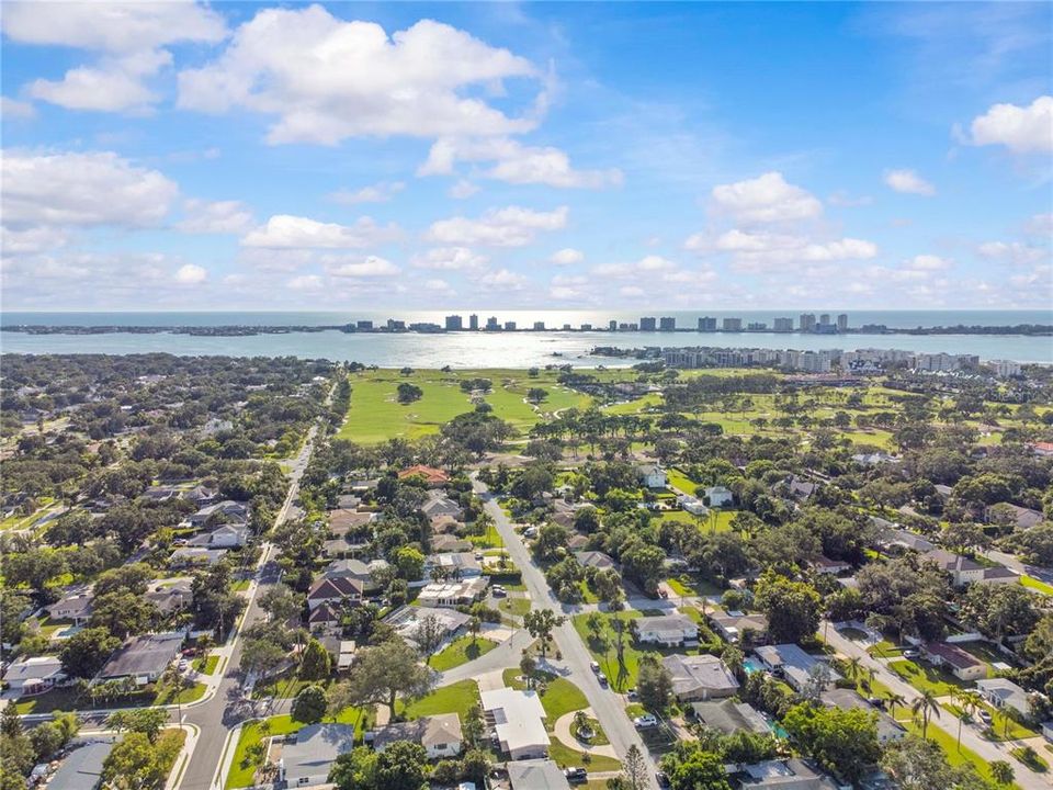 For Rent: $4,000 (3 beds, 2 baths, 1833 Square Feet)