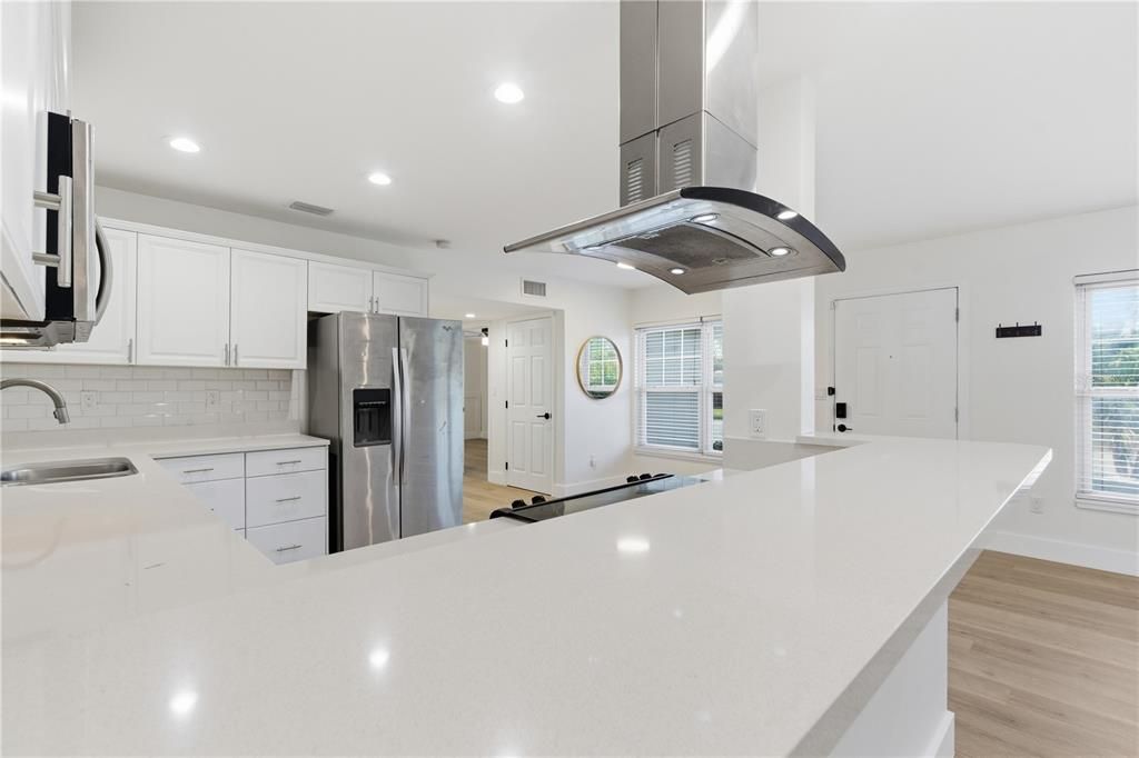 For Rent: $4,000 (3 beds, 2 baths, 1833 Square Feet)