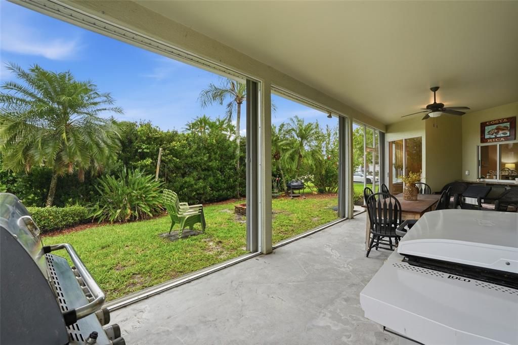 For Sale: $524,800 (4 beds, 2 baths, 2651 Square Feet)