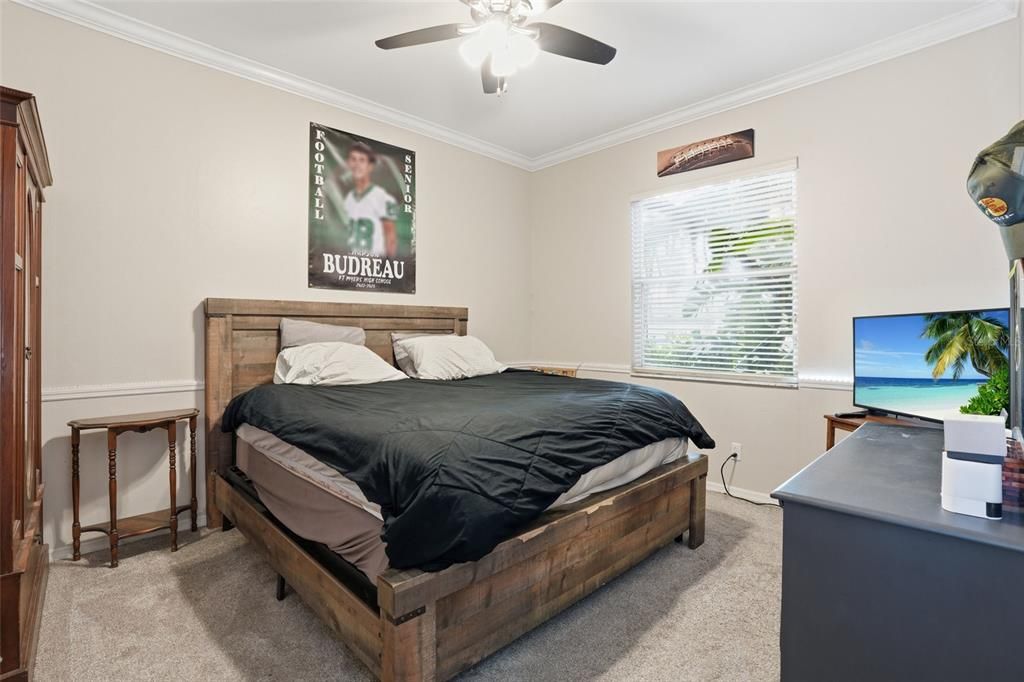 For Sale: $524,800 (4 beds, 2 baths, 2651 Square Feet)