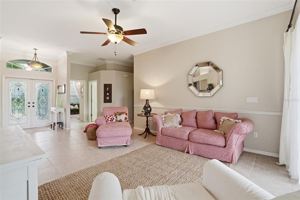 For Sale: $524,800 (4 beds, 2 baths, 2651 Square Feet)