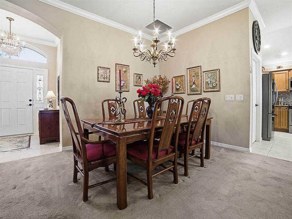 Activo con contrato: $495,000 (3 camas, 2 baños, 1939 Pies cuadrados)