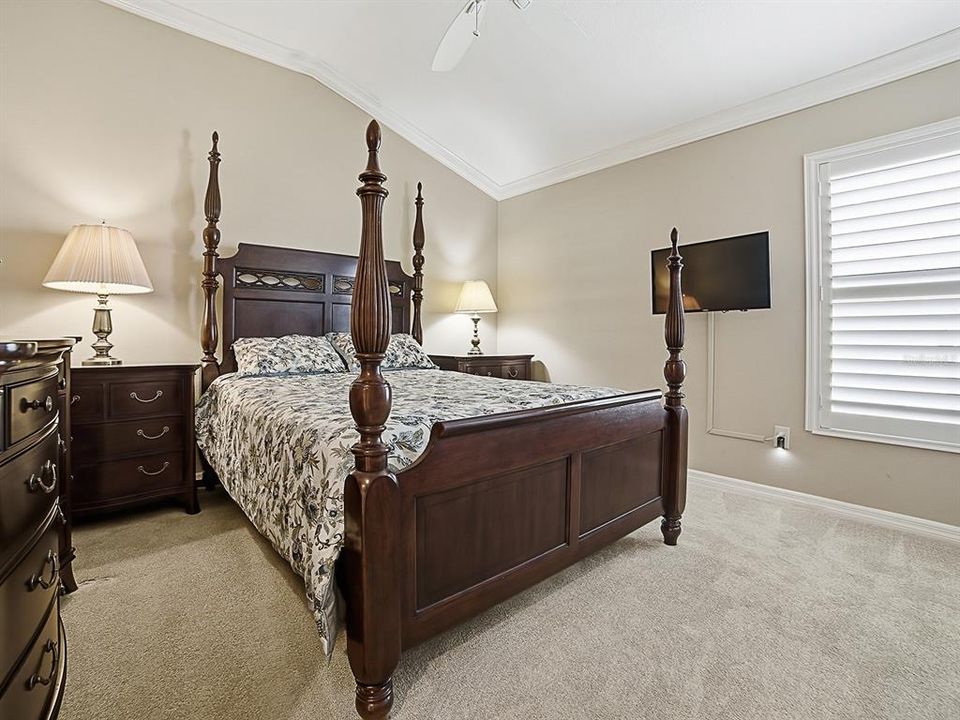 Activo con contrato: $495,000 (3 camas, 2 baños, 1939 Pies cuadrados)