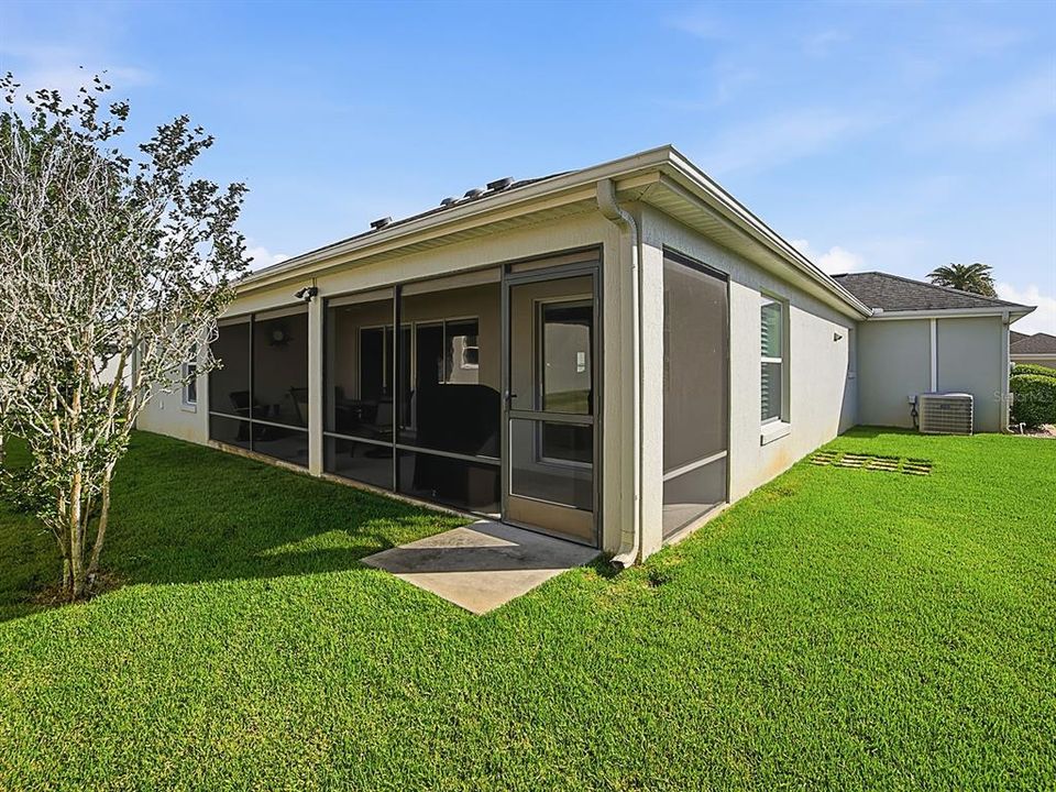 Activo con contrato: $495,000 (3 camas, 2 baños, 1939 Pies cuadrados)