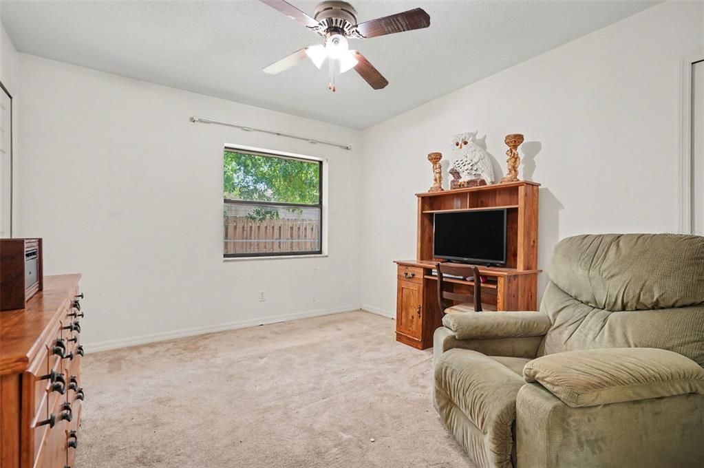 Active With Contract: $295,000 (3 beds, 2 baths, 1902 Square Feet)