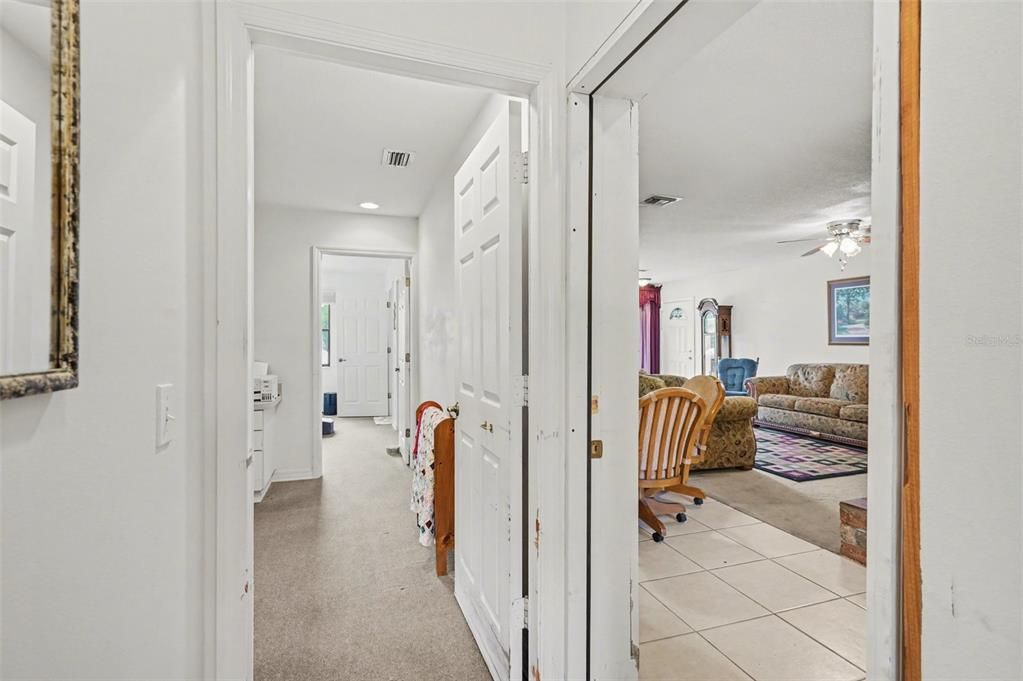 Active With Contract: $295,000 (3 beds, 2 baths, 1902 Square Feet)