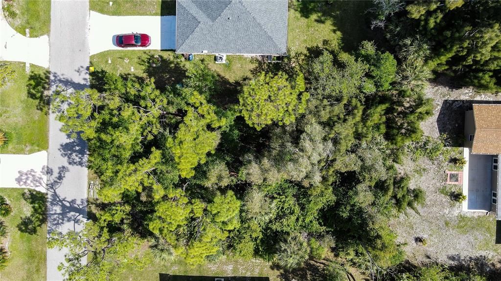 待售: $21,500 (0.23 acres)
