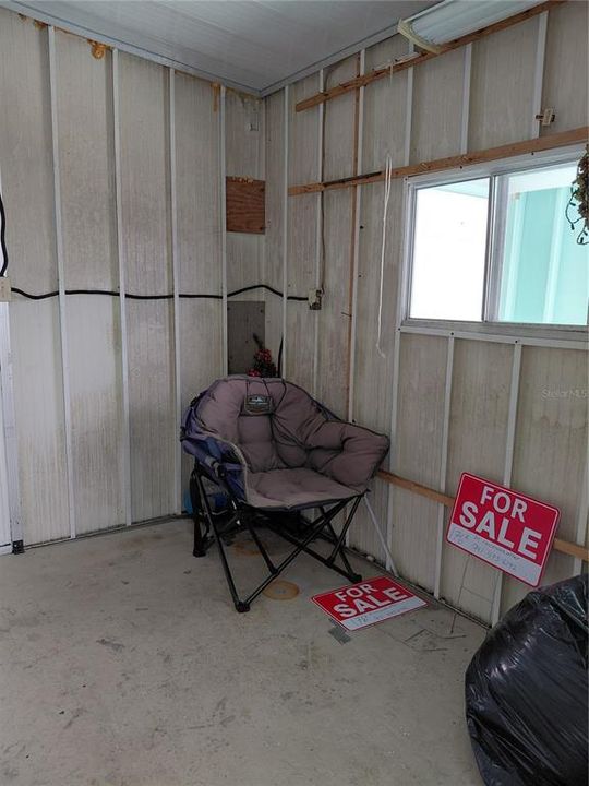 For Sale: $166,000 (2 beds, 2 baths, 960 Square Feet)
