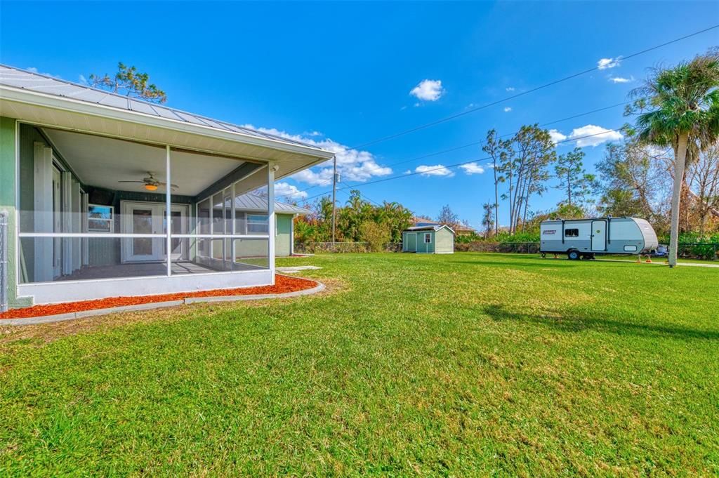 Activo con contrato: $349,900 (3 camas, 2 baños, 1884 Pies cuadrados)