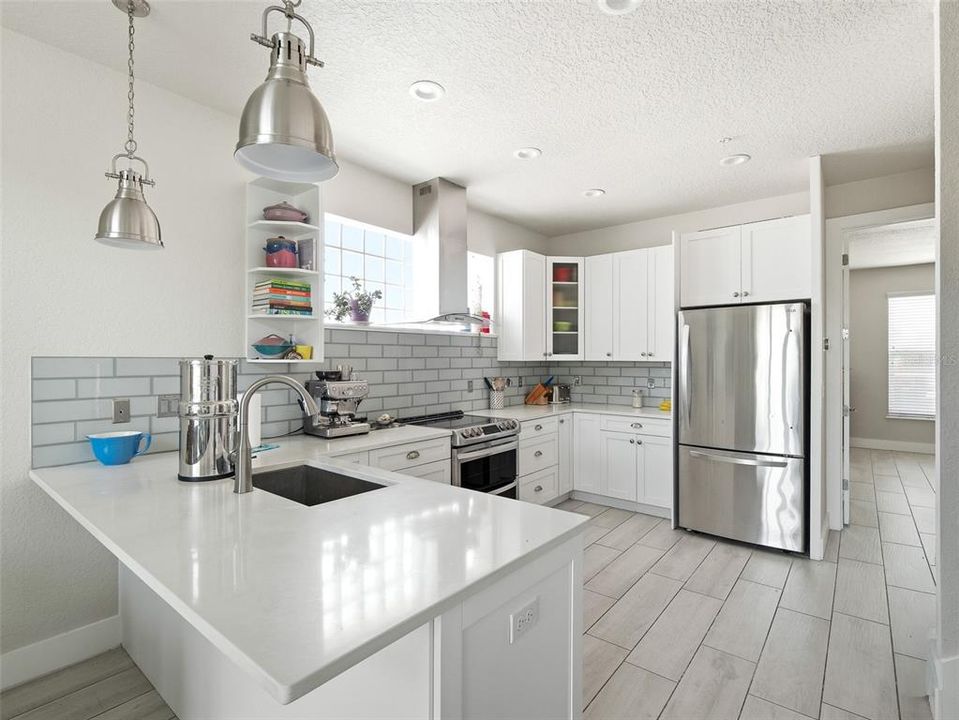For Sale: $1,599,000 (3 beds, 3 baths, 3498 Square Feet)