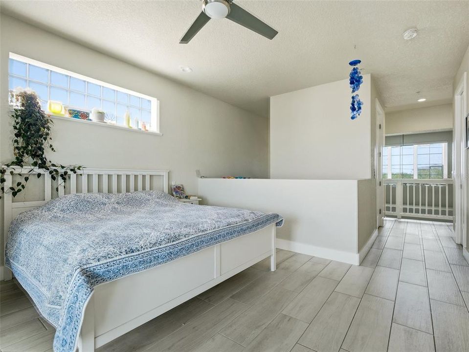 For Sale: $1,599,000 (3 beds, 3 baths, 3498 Square Feet)