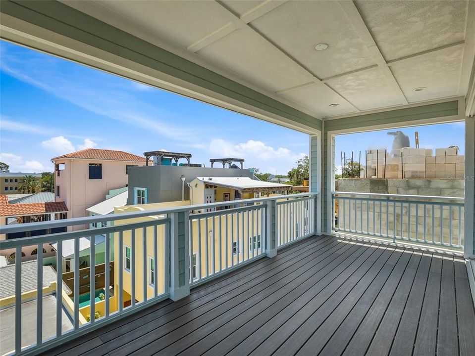 For Sale: $1,599,000 (3 beds, 3 baths, 3498 Square Feet)