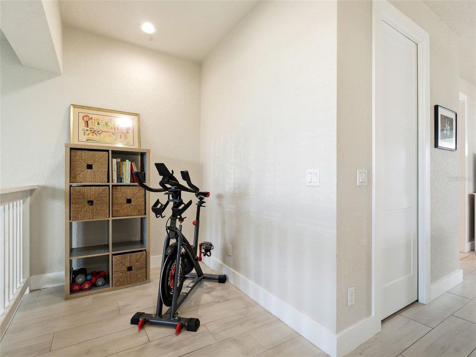 For Sale: $1,599,000 (3 beds, 3 baths, 3498 Square Feet)