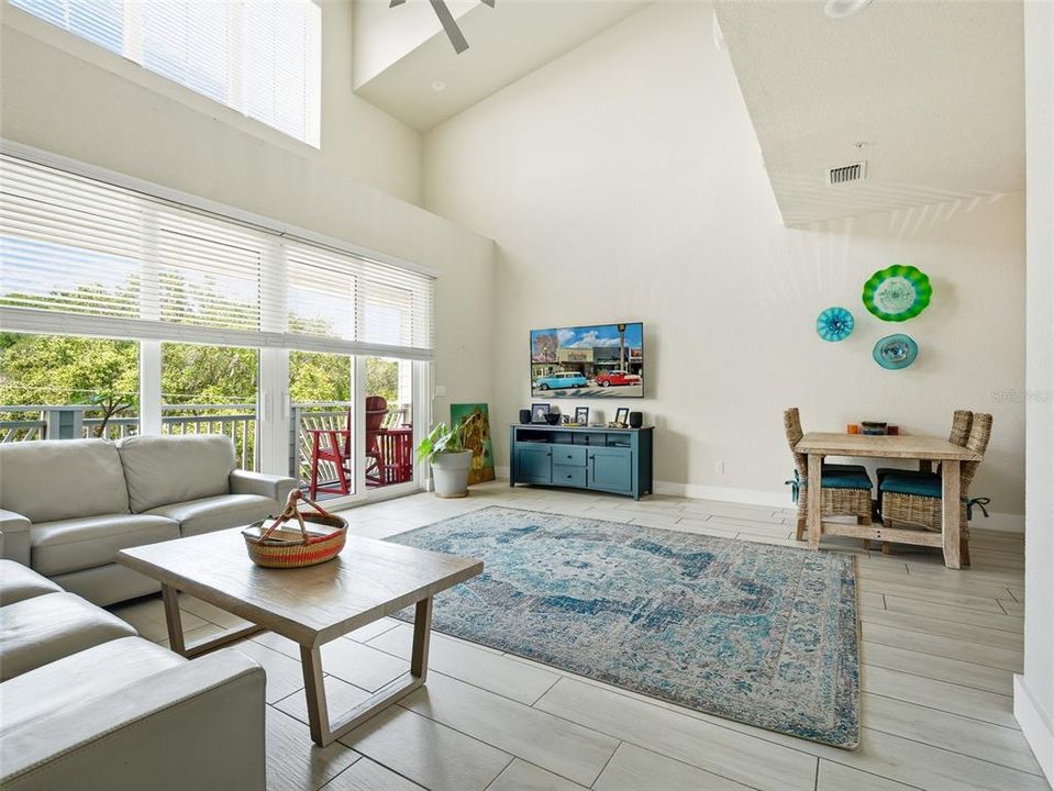 For Sale: $1,599,000 (3 beds, 3 baths, 3498 Square Feet)
