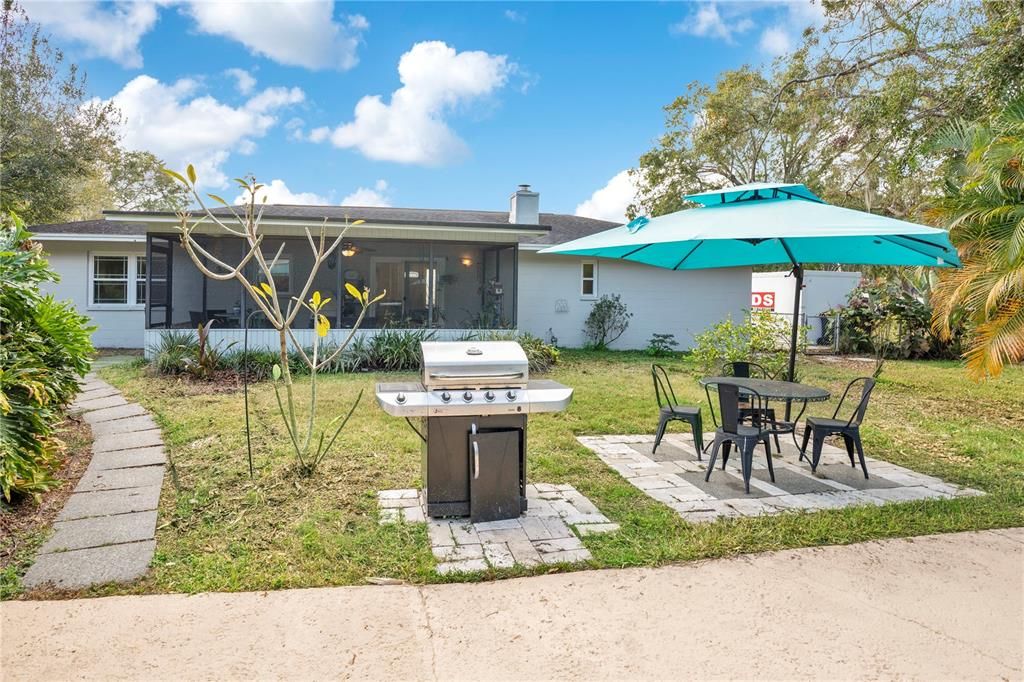 Activo con contrato: $370,000 (3 camas, 2 baños, 1536 Pies cuadrados)