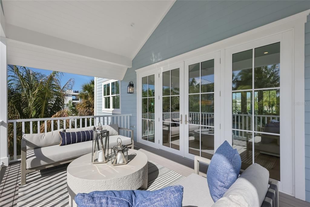 For Sale: $5,895,000 (4 beds, 4 baths, 3250 Square Feet)