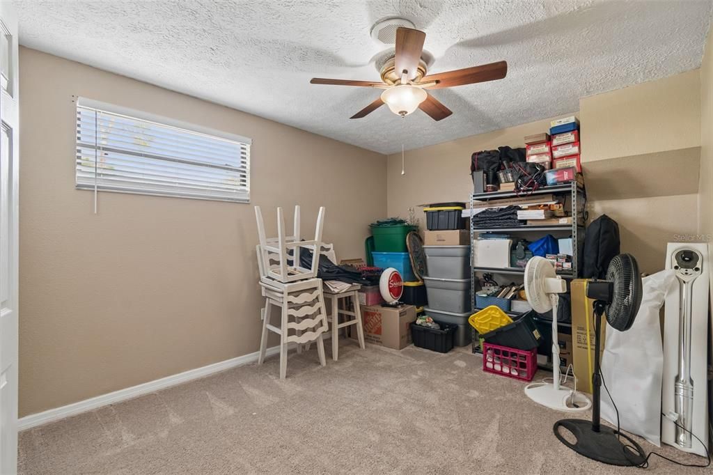 For Sale: $649,900 (5 beds, 4 baths, 2341 Square Feet)