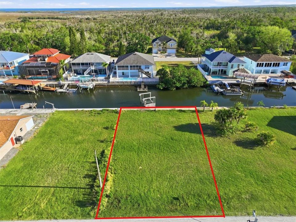 For Sale: $175,000 (0.14 acres)