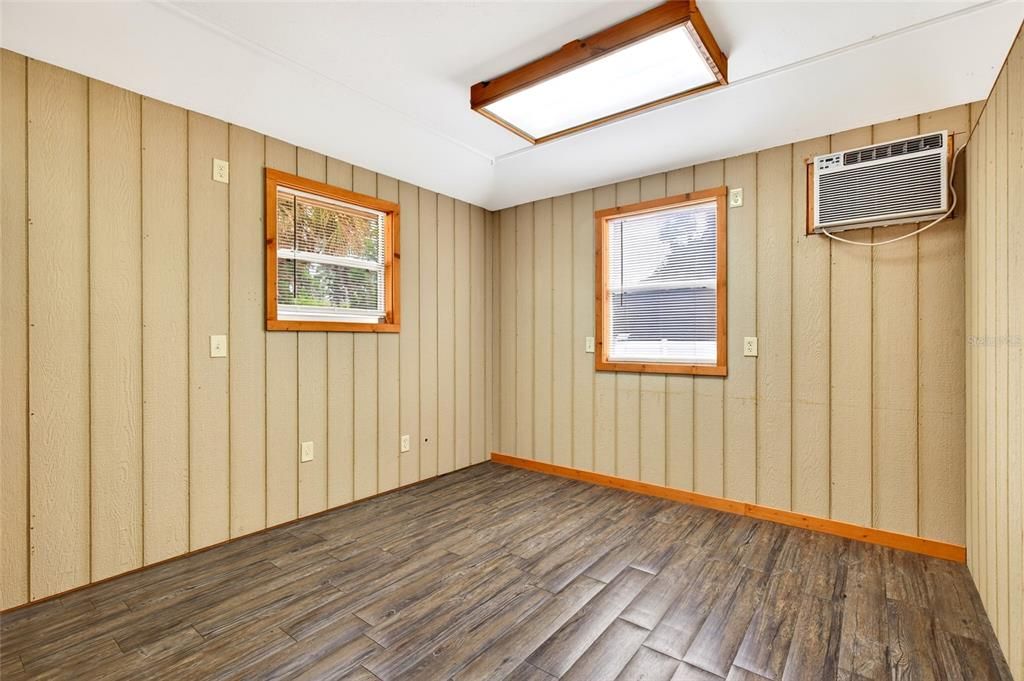 For Sale: $584,900 (4 beds, 3 baths, 2217 Square Feet)