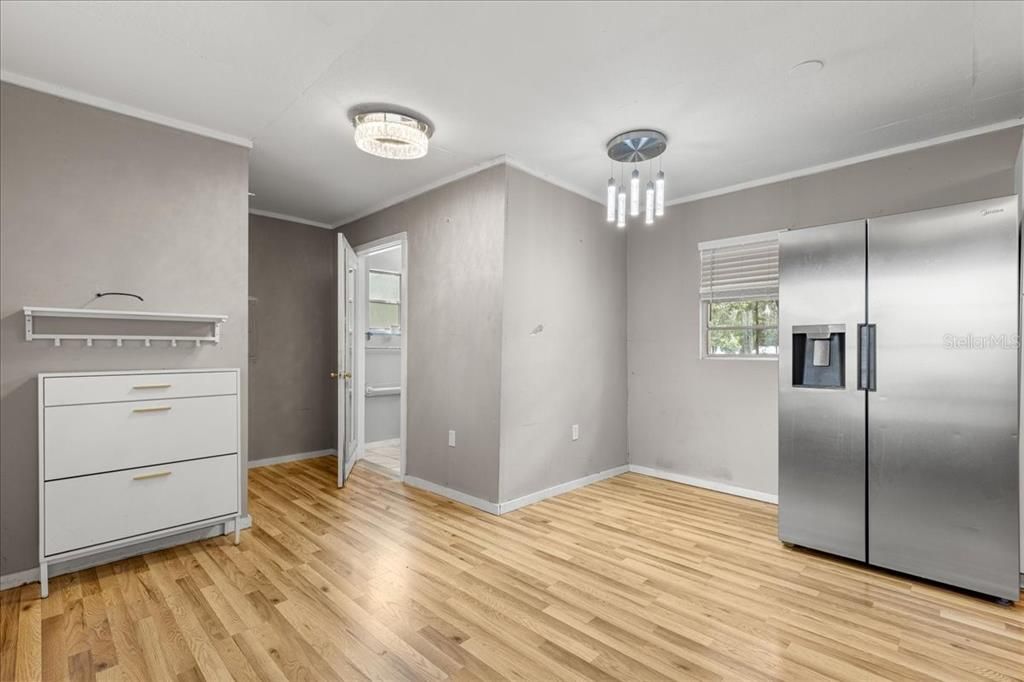 For Sale: $584,900 (4 beds, 3 baths, 2217 Square Feet)