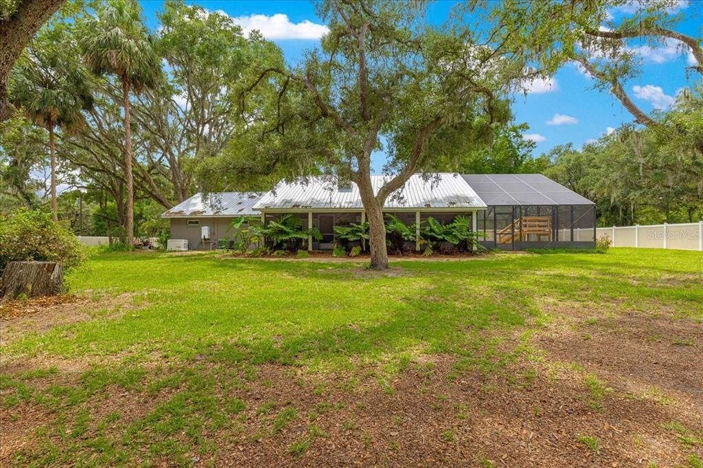 For Sale: $584,900 (4 beds, 3 baths, 2217 Square Feet)