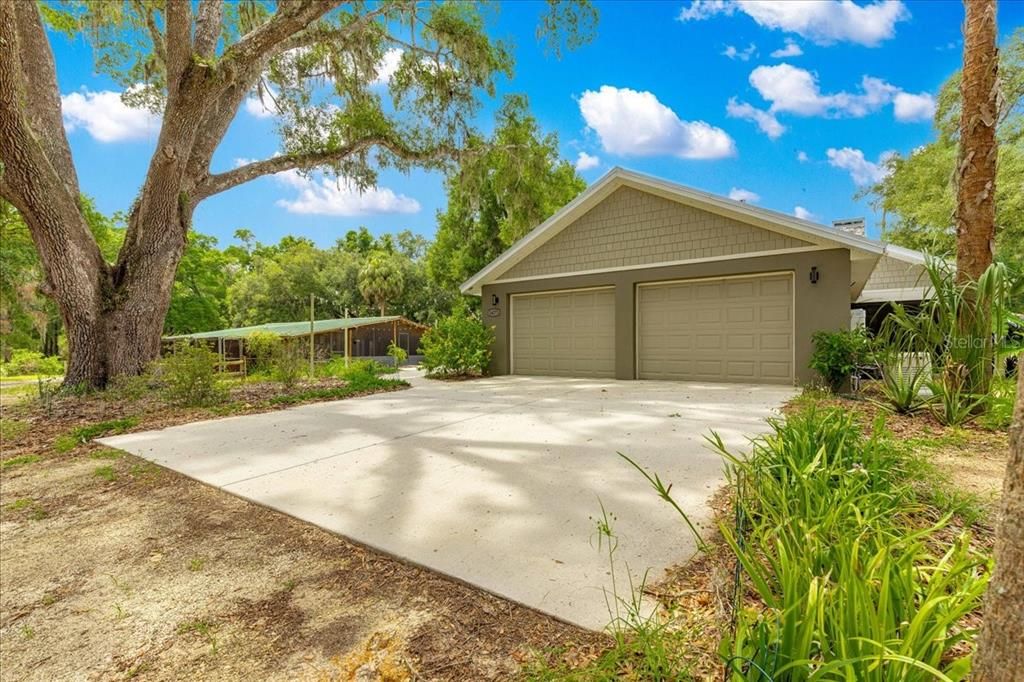 For Sale: $584,900 (4 beds, 3 baths, 2217 Square Feet)