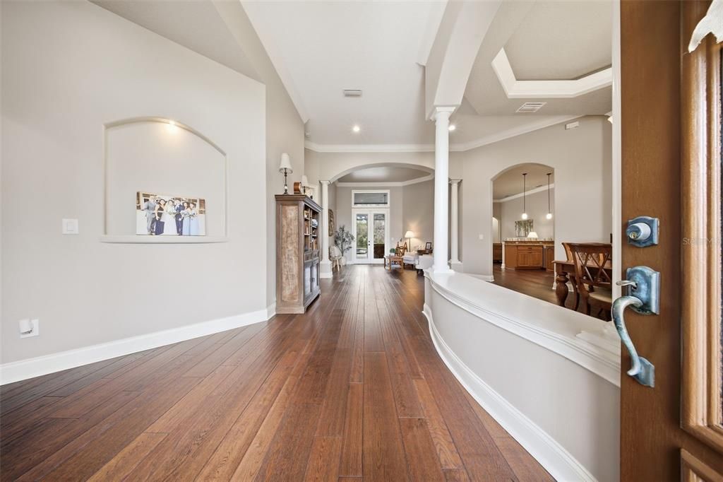 Active With Contract: $1,250,000 (5 beds, 4 baths, 3850 Square Feet)
