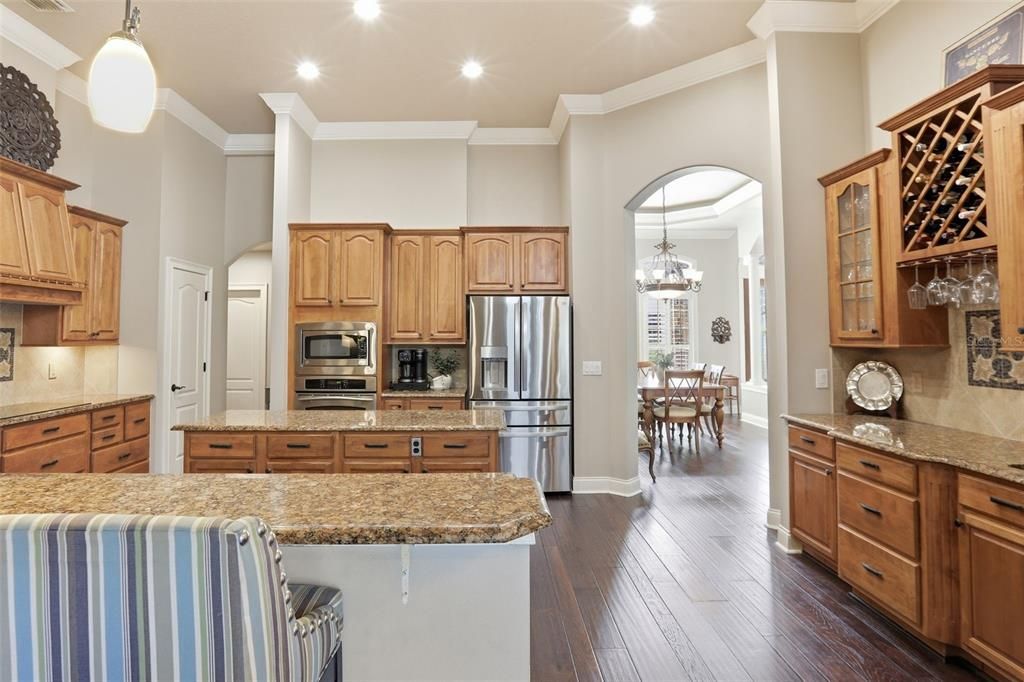 Active With Contract: $1,250,000 (5 beds, 4 baths, 3850 Square Feet)