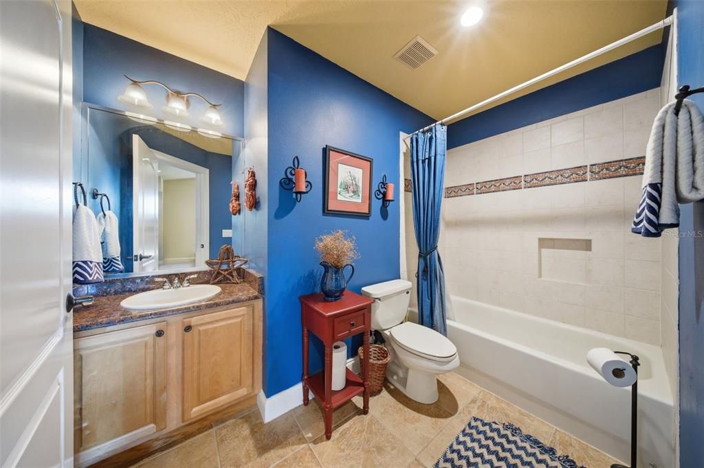 Active With Contract: $1,250,000 (5 beds, 4 baths, 3850 Square Feet)