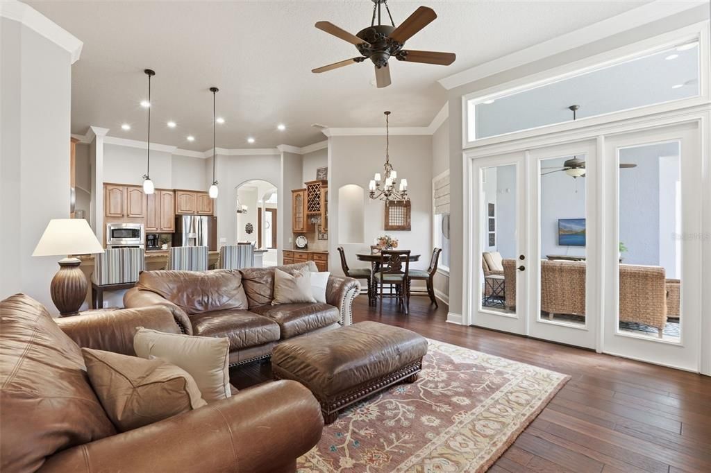 Active With Contract: $1,250,000 (5 beds, 4 baths, 3850 Square Feet)